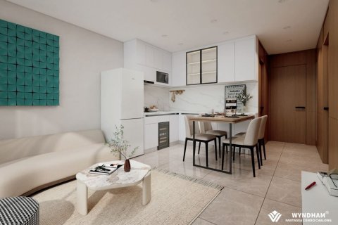 Condo in Phuket, Thailand, 3 bedrooms  № 169628 - photo 2