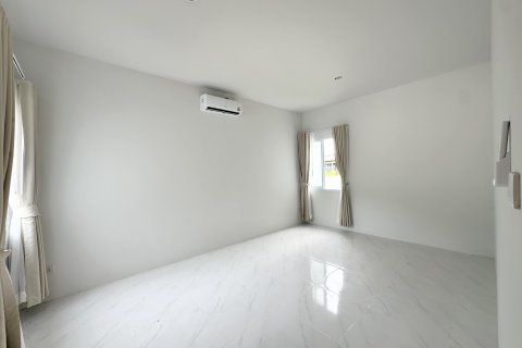 Villa in Ko Samui, Thailand 3 bedrooms № 169630 - photo 9