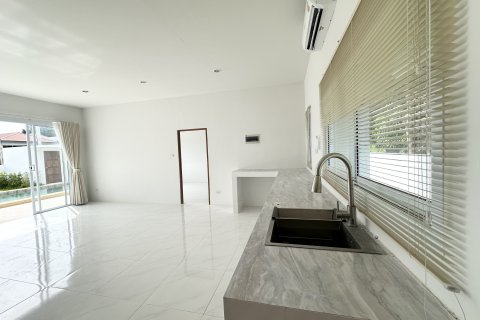 Villa in Ko Samui, Thailand 3 bedrooms № 169630 - photo 16