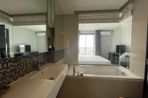 Condo à Bangkok, Thaïlande, 1 chambre № 201930 - photo 3