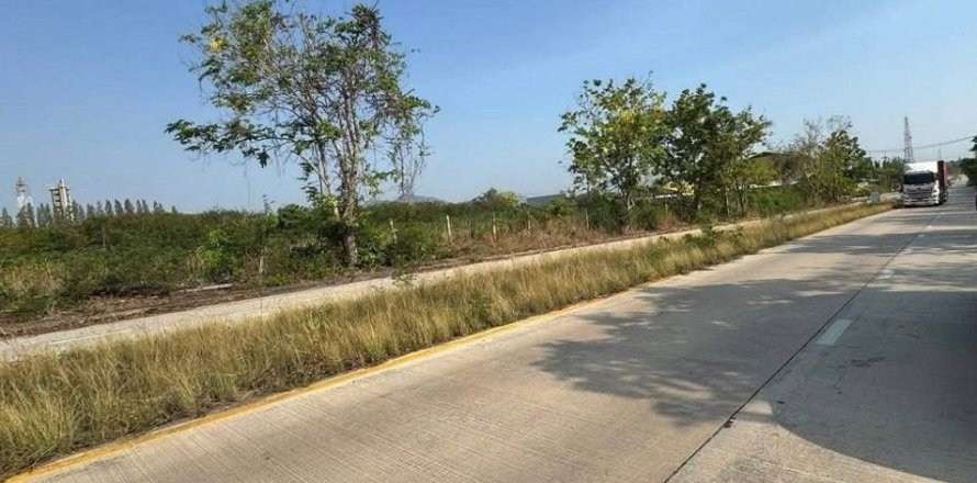 Terrain à Rayong, Thaïlande 24000 m2 № 173386