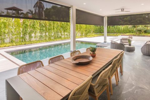 Villa in Pattaya, Thailand 4 bedrooms № 173390 - photo 9