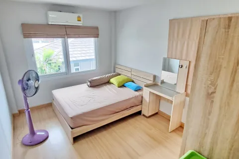 House in Pattaya, Thailand 4 bedrooms № 173391 - photo 19