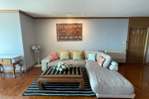 Condo à Sathon, Bangkok, Thaïlande, 3 chambres  № 173388 - photo 5