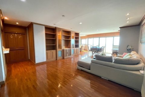 Condo à Sathon, Bangkok, Thaïlande, 3 chambres  № 173388 - photo 4
