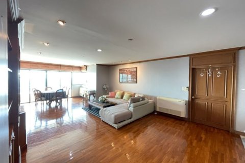 Condo à Sathon, Bangkok, Thaïlande, 3 chambres  № 173388 - photo 3
