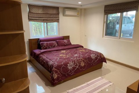 Maison à Pattaya, Thaïlande 6 chambres № 173392 - photo 5