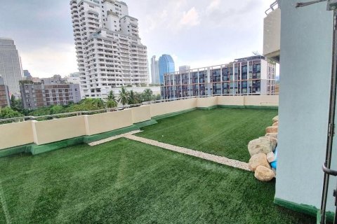 Appartement à Khlong Toei, Bangkok, Thaïlande 67 chambres № 161621 - photo 4