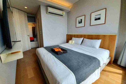 Condo in Bangkok, Thailand, 2 bedrooms № 183359 - photo 9