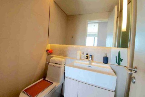 Condo in Bangkok, Thailand, 2 bedrooms № 183359 - photo 8