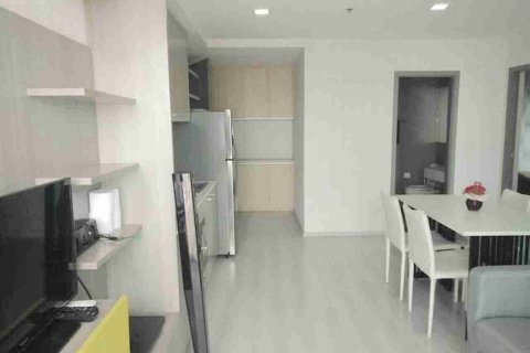 Condo in Bangkok, Thailand, 2 bedrooms № 183355 - photo 5