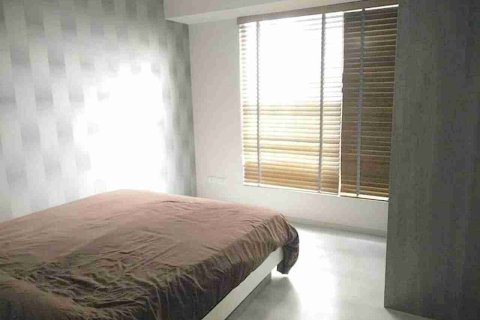 Condo in Bangkok, Thailand, 2 bedrooms № 183355 - photo 3