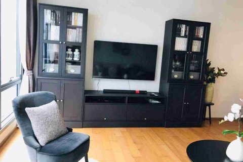Condo in Bangkok, Thailand, 2 bedrooms № 183356 - photo 4