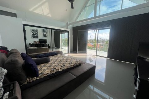 Villa in Ko Samui, Thailand 6 bedrooms № 137668 - photo 14