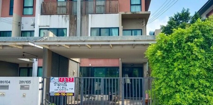 Townhouse in Bangkok, Thailand 3 bedrooms № 172103