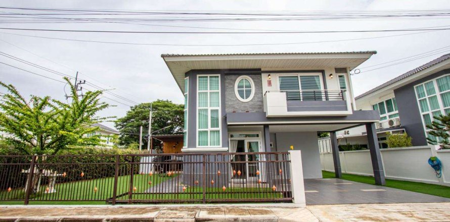 Haus in Chiang Mai, Thailand 4 Schlafzimmer № 220500