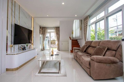 Haus in Chiang Mai, Thailand 4 Schlafzimmer № 220500 - Foto 17