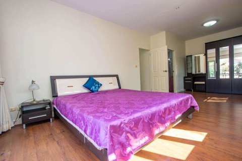 Haus in Chiang Mai, Thailand 3 Schlafzimmer № 220504 - Foto 8