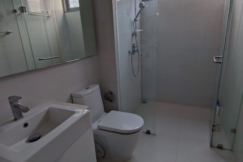 Кондоминиум с 2 спальнями в Сатхоне, Бангкок, Таиланд № 156209 - фото 14