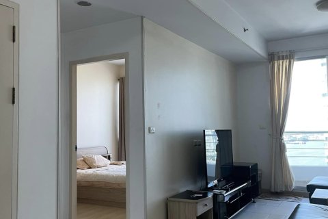 Студия в кондо в Кхлонг Сане, Бангкок, Таиланд № 156205 - фото 4