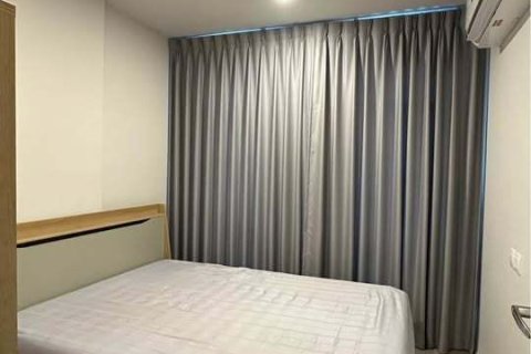 Студия в кондо в Дин Даенге, Бангкок, Таиланд № 156206 - фото 3