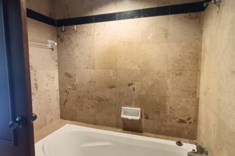 Кондоминиум с 3 спальнями в Ян Наве, Бангкок, Таиланд № 156210 - фото 21