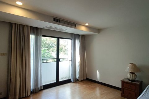 Кондоминиум с 3 спальнями в Ян Наве, Бангкок, Таиланд № 156210 - фото 15