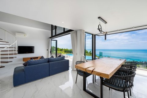 Villa in Ko Samui, Thailand 3 bedrooms № 169618 - photo 9