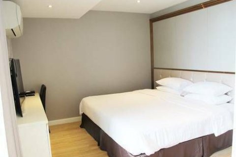 Duplex à Watthana, Bangkok, Thaïlande 4 chambres № 156539 - photo 8