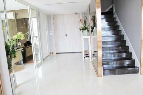 Duplex à Watthana, Bangkok, Thaïlande 4 chambres № 156539 - photo 7