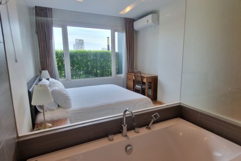 Квартира в Клонг Тоэй, Бангкок, Таиланд с 2 спальнями  № 156543 - фото 16