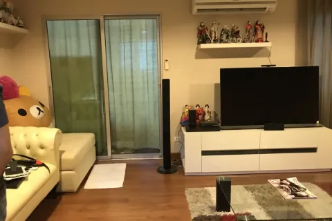 Studio in the Condo in Huai Khwang, Bangkok, Thailand № 156542 - photo 2