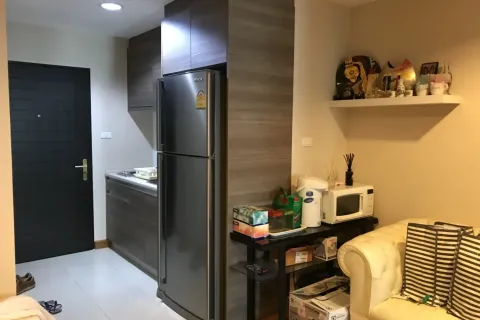 Studio in the Condo in Huai Khwang, Bangkok, Thailand № 156542 - photo 3