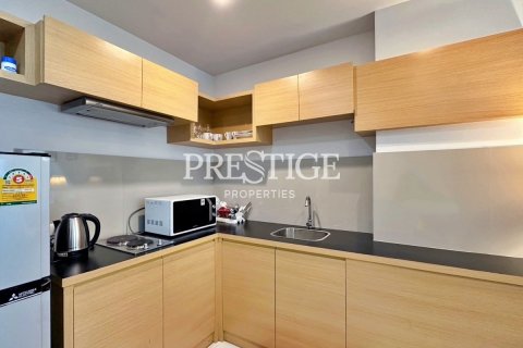Condo in Pattaya, Thailand, 2 bedrooms № 209065 - photo 4