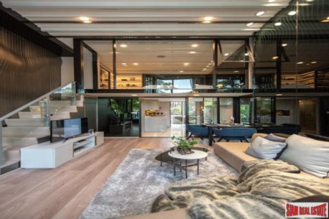 Duplex in Bangkok, Thailand 1 bedroom № 194015 - photo 4