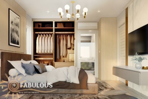 Condo in Phuket, Thailand, 3 bedrooms № 179421 - photo 4