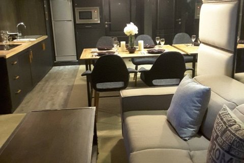 Condo à Bangkok, Thaïlande, 2 chambres  № 144049 - photo 5