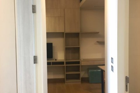 Condo in Bangkok, Thailand, 2 bedrooms  № 144048 - photo 6