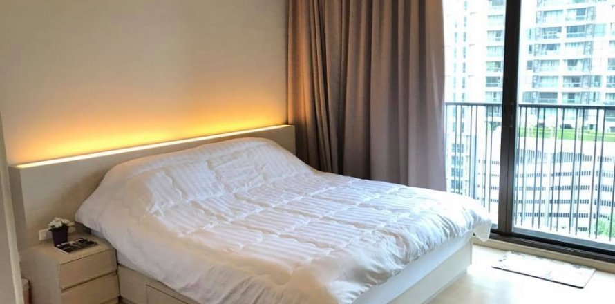 Студия в кондо в Бангкоке, Таиланд № 144044