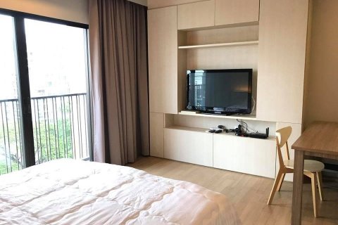 Студия в кондо в Бангкоке, Таиланд № 144044 - фото 2