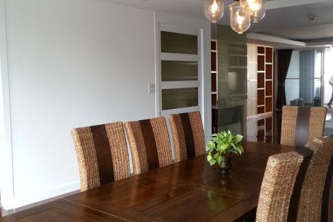 Condo à Bangkok, Thaïlande, 5 chambres № 144043 - photo 9