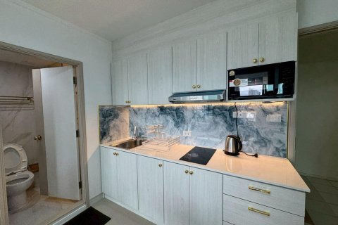 Apartment in Pattaya, Thailand 2 bedrooms № 155576 - photo 6