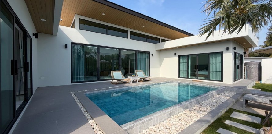 Villa in Hua Hin, Thailand 3 bedrooms № 169740