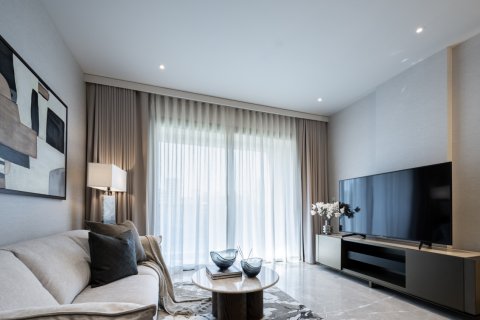 Condo in Bangkok, Thailand, 2 bedrooms  № 180901 - photo 10