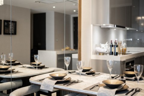 Condo in Bangkok, Thailand, 2 bedrooms  № 180901 - photo 8