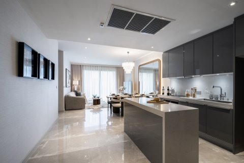 Condo in Bangkok, Thailand, 2 bedrooms  № 180901 - photo 3