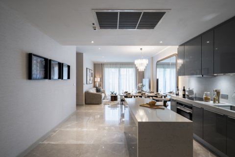 Condo in Bangkok, Thailand, 2 bedrooms  № 180901 - photo 4