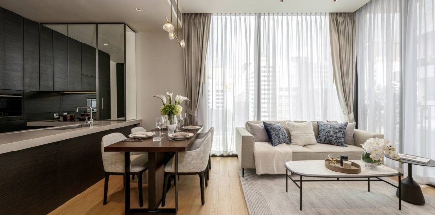 Condo in Bangkok, Thailand, 2 bedrooms  № 180902