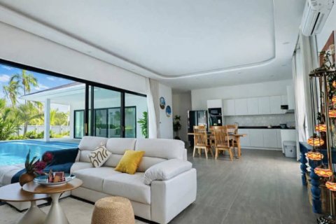 Villa à Hua Hin, Thaïlande 3 chambres № 172809 - photo 2