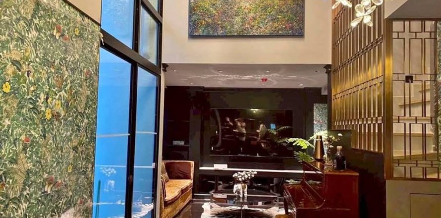 Condo à Bangkok, Thaïlande, 3 chambres  № 172814